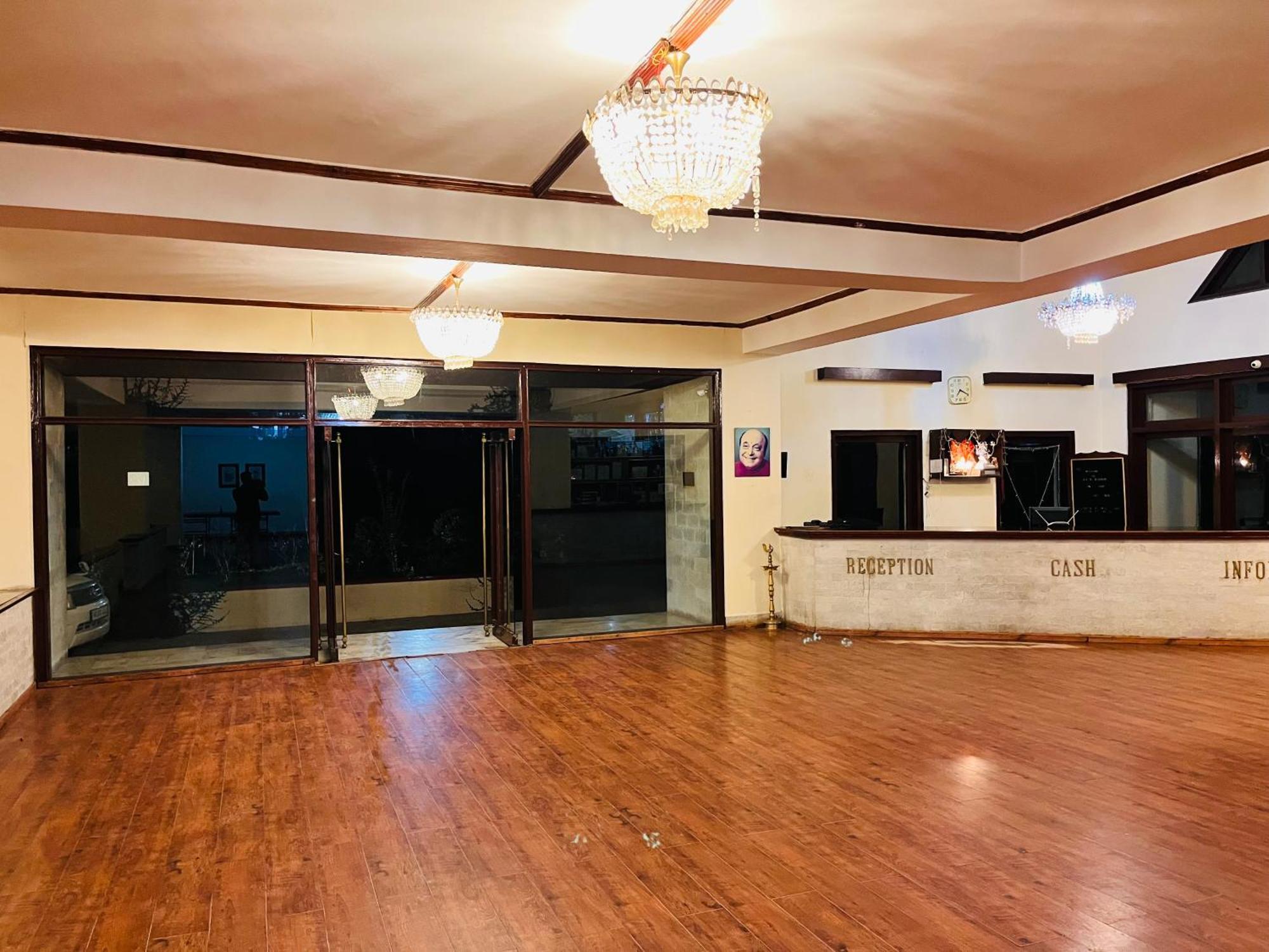 Sagar Resort Manali By Ramanand Sagar Ramayan Maker - #Near Mall Road #Big Parking #Property Of The Decade #Mountain View #Garden With Bonfire #Best Selling Property M 72084-84392 ภายนอก รูปภาพ